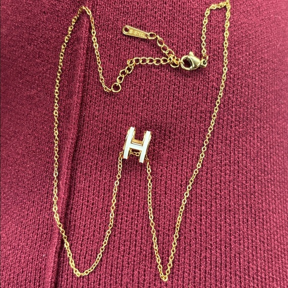 Vintage fashion Luxe Dainty cream  gold Tone  necklace New - Picture 7 of 11